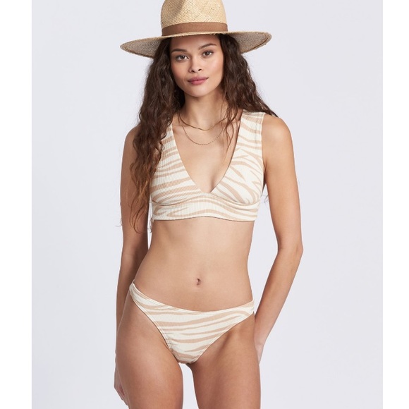 🔥🔥BILLABONG - WILD PLUNGE TANGA SET🔥🔥 - Picture 8 of 9